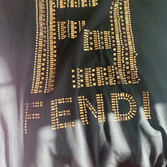 Designer dresses - Picture 3 of 3